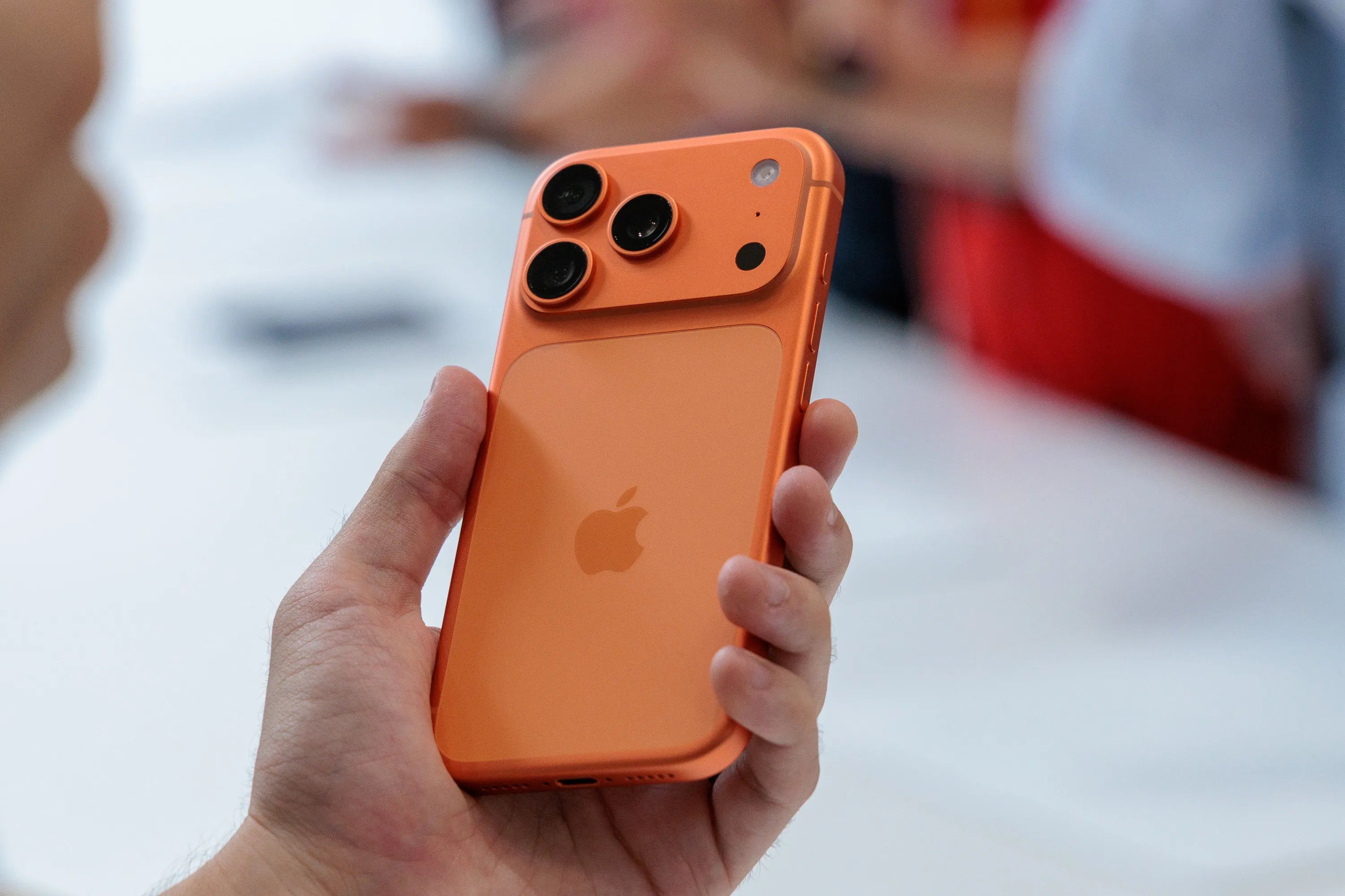 iPhone 17 Pro-thumbmail-3